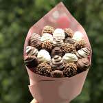 в темном горьком шоколаде